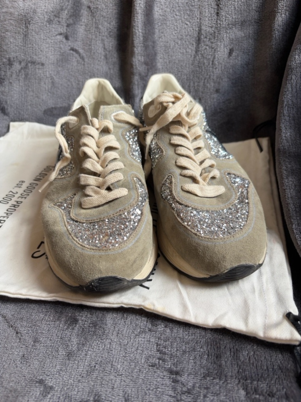 Golden Goose running soles with silver sparkles and dove grey - Picture 4 of 12